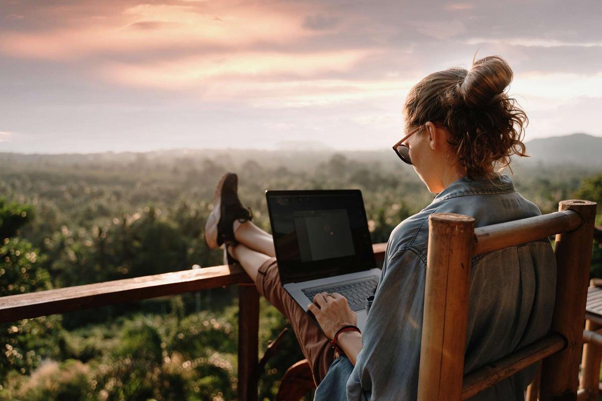 ¿Quieres adaptar tu casa en el pueblo o en la playa para teletrabajar?