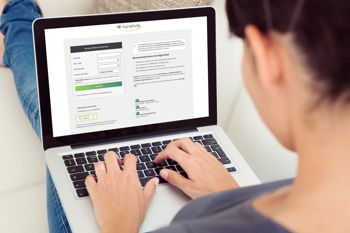 Aprende a operar en ruralvía, la banca online de Caja Rural Central