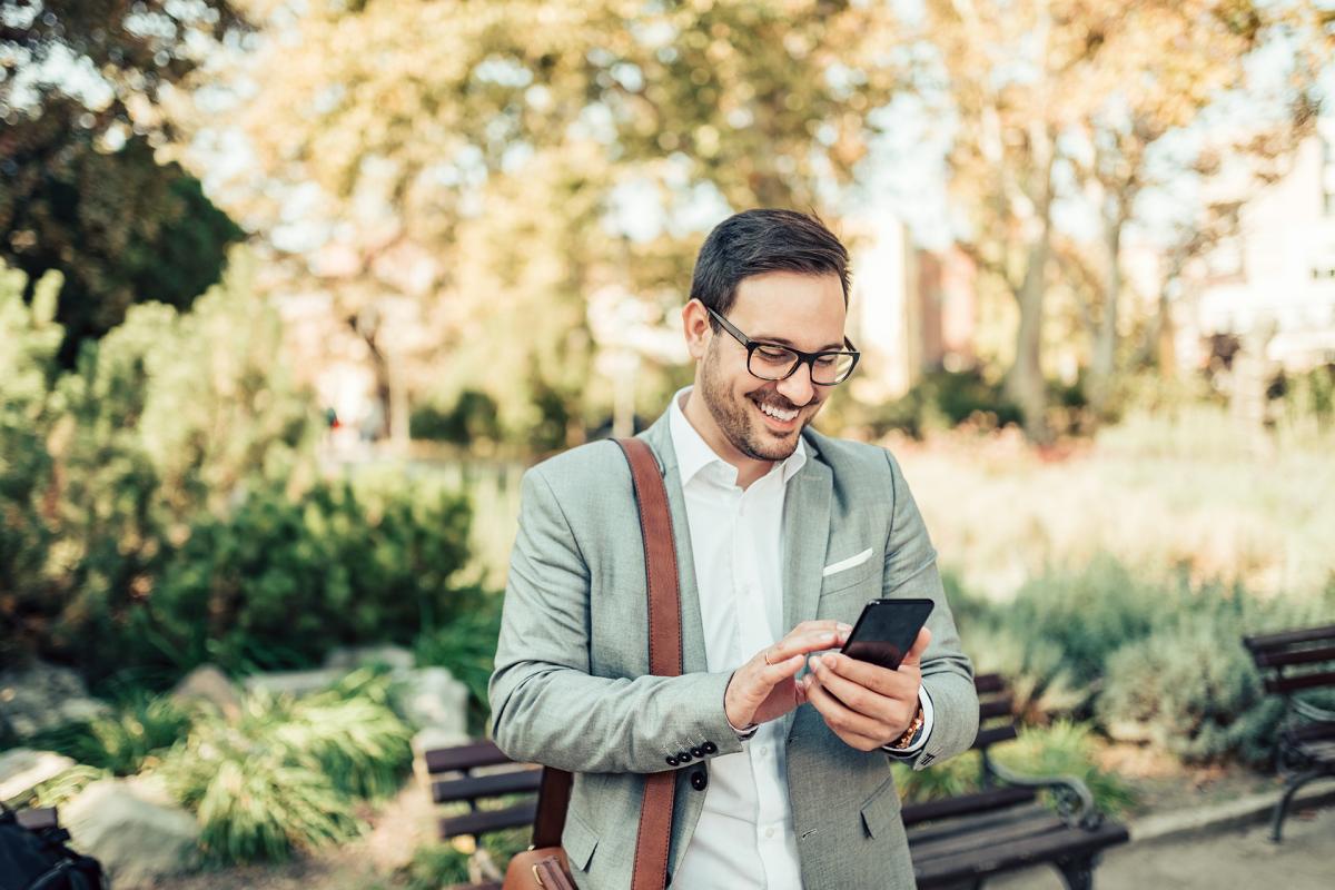 ¿Cómo puede un cliente de CRC gestionar sus tarjetas desde el móvil? Gracias a ruralvía.