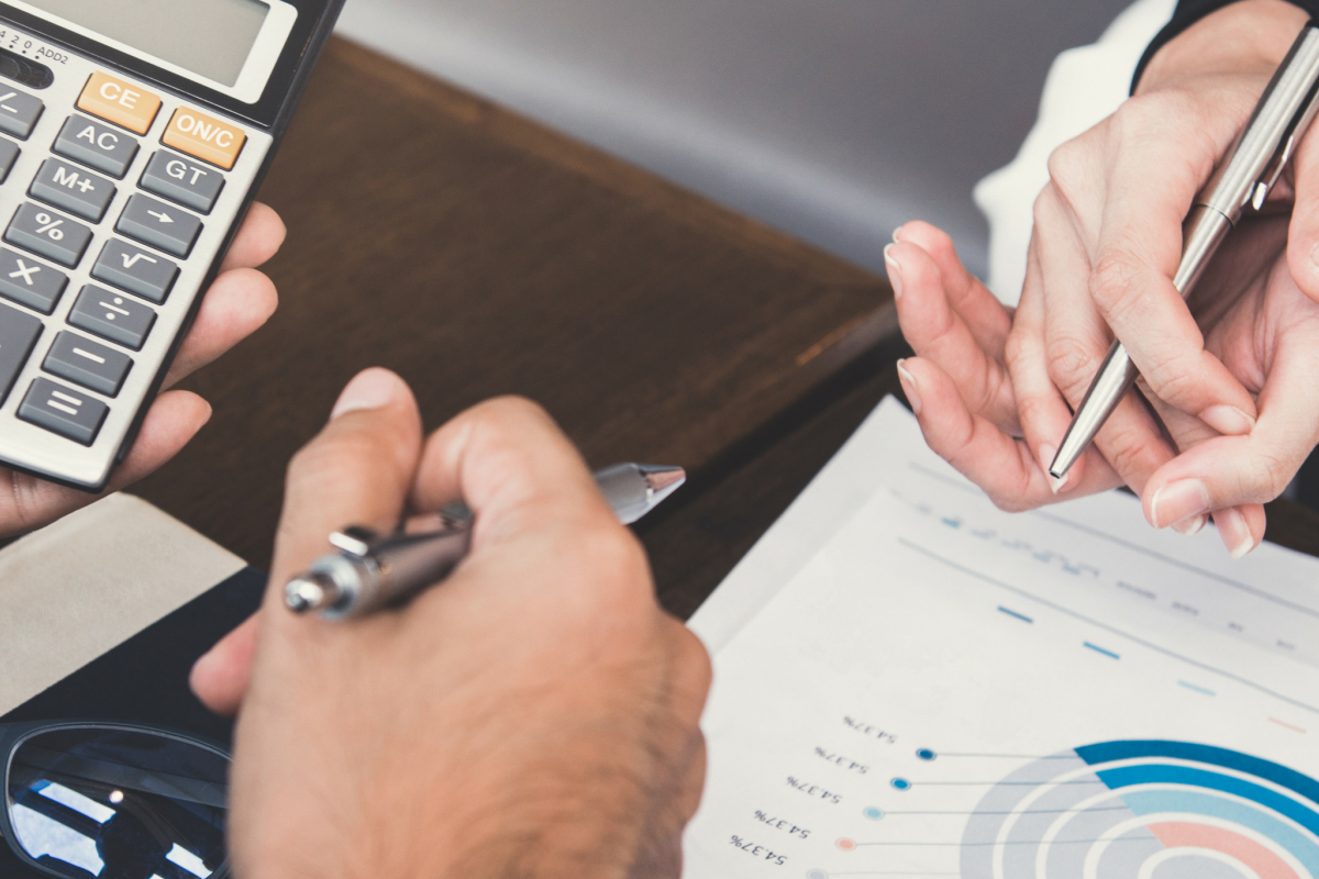 ¿Por qué es importante tener un asesor financiero personal?