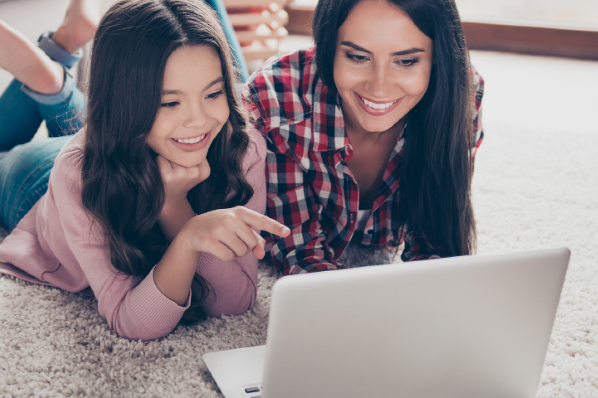 10 consejos para enseñar a tus hijos a moverse por Internet