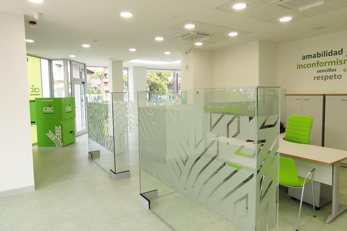 CRC inaugura su nueva oficina en Villajoyosa para dar servicio a los vecinos, fortaleciendo su presencia en la provincia de Alicante