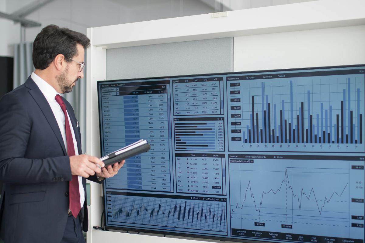 Conoce todos los trucos y consejos para operar con Ruralvía Bróker.