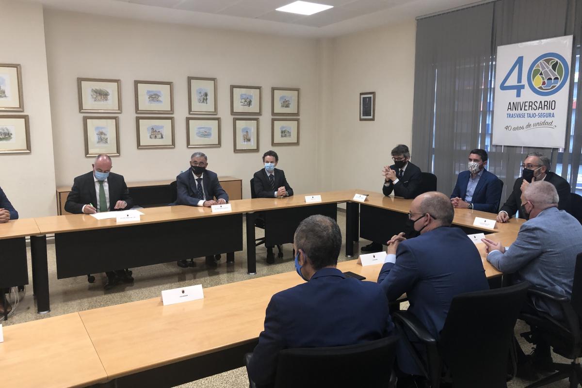 CRC se encuentra entre las entidades financieras suscritas al acuerdo con la Comunidad Autónoma de la Región de Murcia para anticipar al sector agrícola las ayudas de la PAC