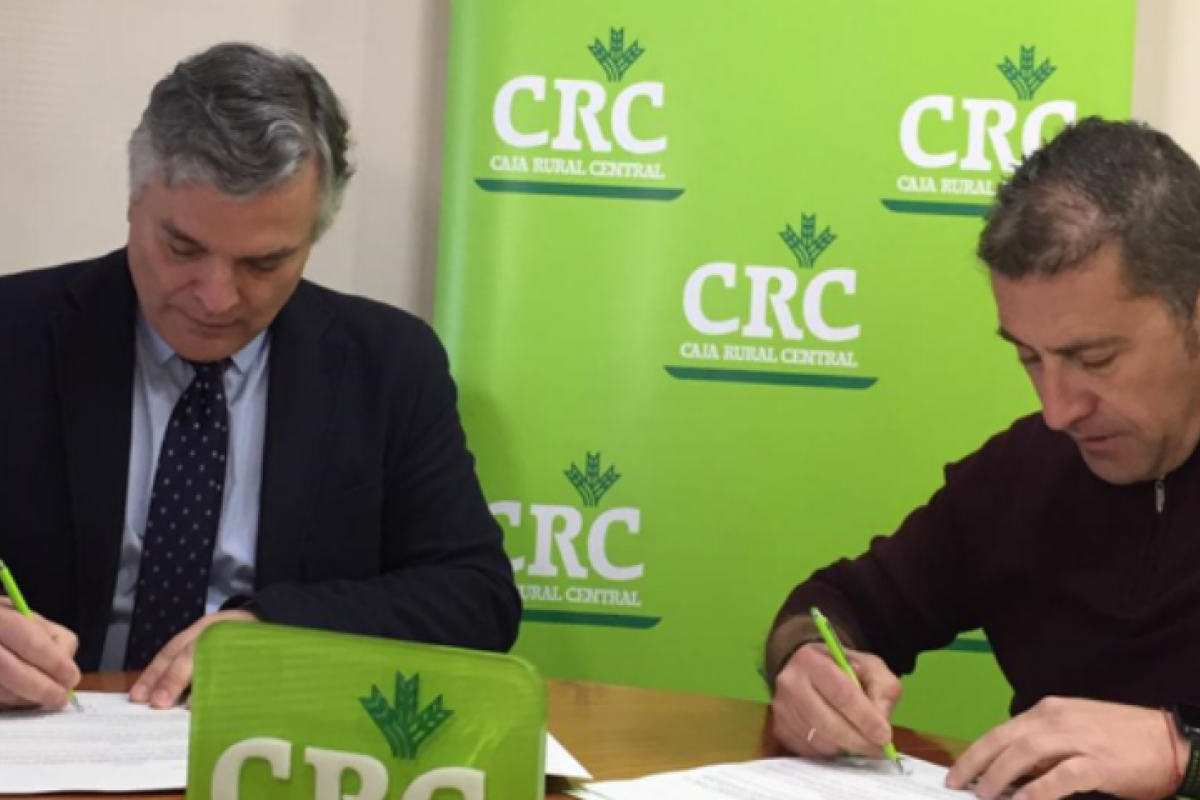 Caja Rural Central firma un convenio de colaboración con la Asociación del Nuevo Mercado Central de Elche Caja Rural Central firma un convenio de colaboración con la Asociación del Nuevo Mercado Central de Elche